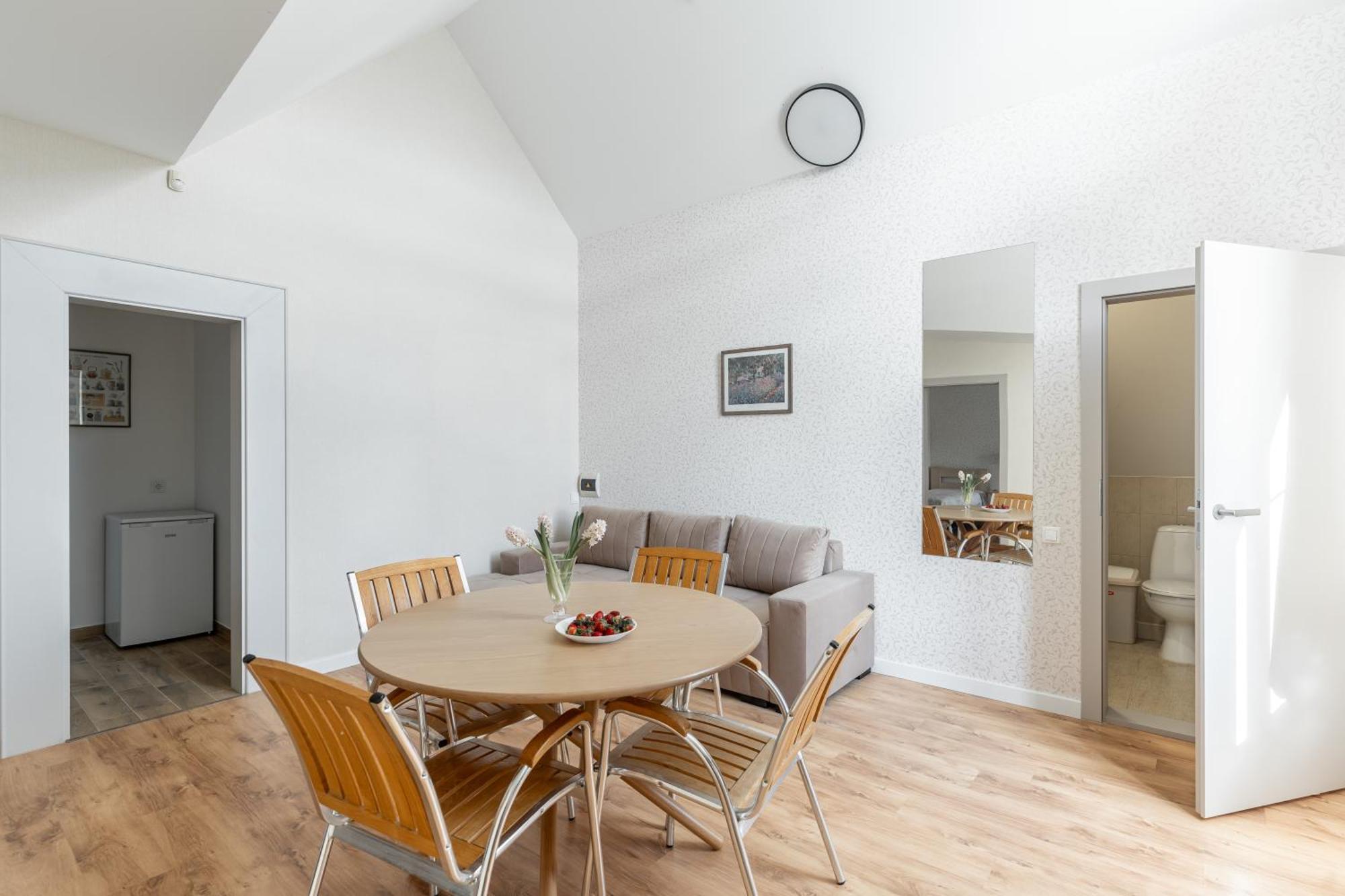 7 Sakalai Hotell Palanga Eksteriør bilde